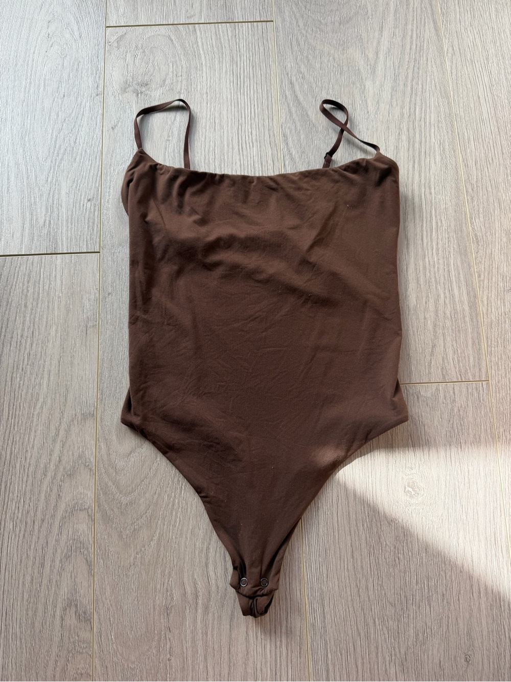 Skims Fits Everybody Cami brown thong bodysuit - Picture 2 of 7